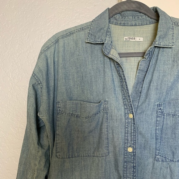 Chambray button down shirt - Picture 2 of 7